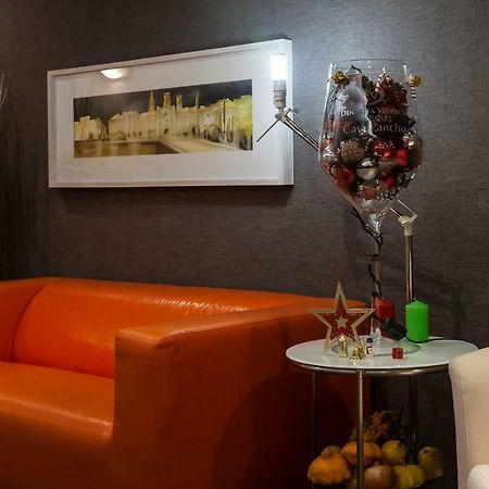 Maria Salome Aparthotel Burgos Exterior photo