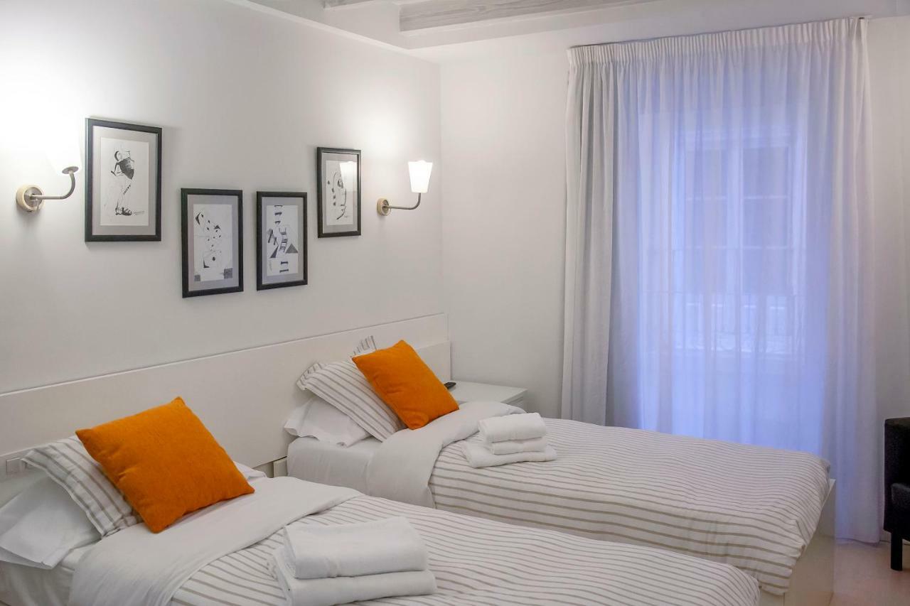 Maria Salome Aparthotel Burgos Exterior photo